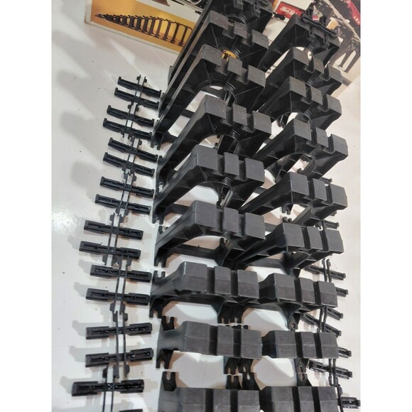 Lionel 6-2110 O/27 Train Gauge Model Railroad Black Graduated Trestle Set w/Box - Picture 8 of 16